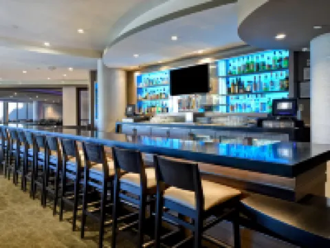 ダブルツリー バイ ヒルトン ホテル プレザントン アット ザ クラブ プレザントンのホテル