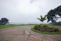 Luxurious 2 bedroom BeachFront Apartment