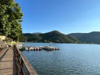 Rosella House on the Lake - Marmore Falls