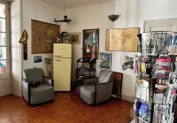 L'R de Ré, charming house with swimming pool and large garden. 셍뜨-마히-드-헤 호텔