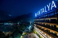 Antalya by Divine Ganga Cottage  호텔
