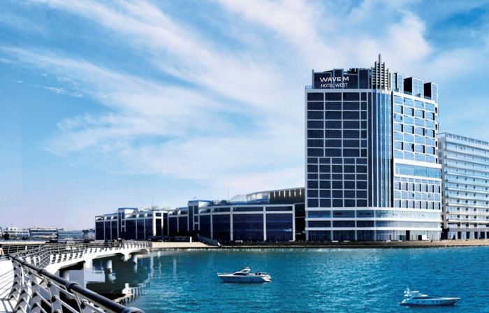 Wave M Hotel West
