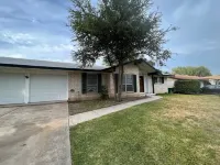 4Br Pool Home Near Randolph AFB • Furnished Extended Stay • Wi-Fi • Laundry - Wifi