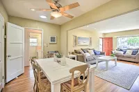 Oceanside Home w/ Yard - Walk to Beach & Pier - Homestays