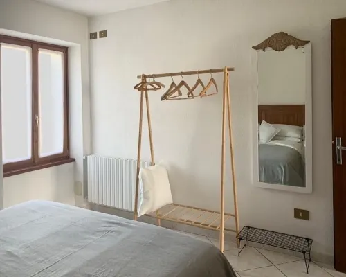 Casa Savina, Stunning Lake and Mountain Views, Private Garden With Parking Space Hotels in Plesio