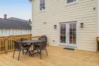 South Street Stay - Downtown Leesburg