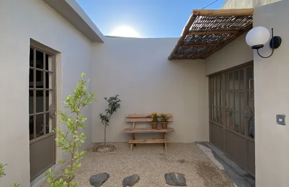 曼塔拉雅前哨民宿