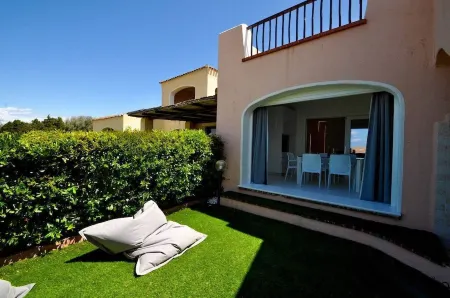 Villa con Rooftop e Giardino Privato a 200 Metri Dalla Spiaggia