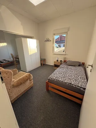 Cozy vacation apartment on the Saar near the A8/A620 in Beckingen Отели в г. Мерциг-Вадерн