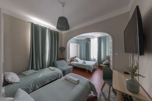 5 Bedroom Villa in Toulon