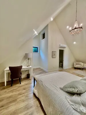 Skiing & Hot tubbing at Mt Washington Chalet