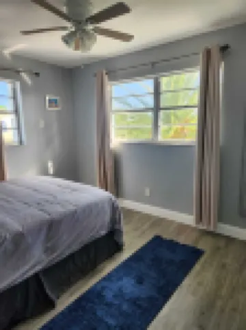 Christmas in the FL Keys!!! Stunning sunsets, beaches 10 min away, Fishing!!!