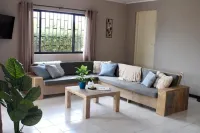 Villa Yolisa Hotels in Sint Michiel