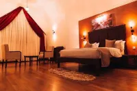 An elegant villa located in a serene Golf Resort, where luxury meets opulence. Hotel a 