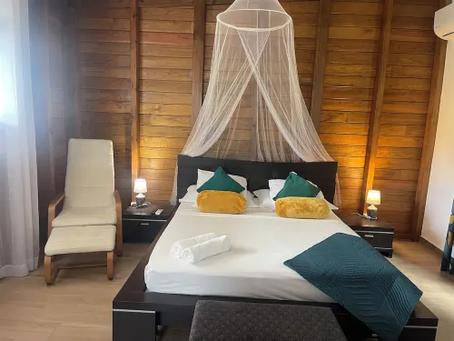 Gite de la vallée. Les Abymes 호텔