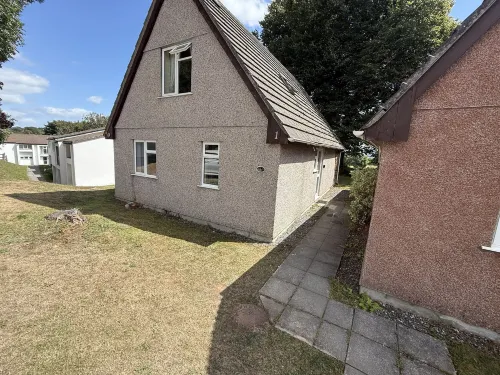 Hembry Meadows Hotels in Callington