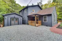 Hot Tub, Beach Access Albrightsville Retreat! - Beach