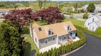 Costal Cottage Retreat minutes from Newport RI