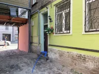 Elegant & Central 1Br w Free Parking - Sleeps 4