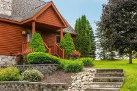 New Private 4Bd Ski Out Cabin at Otsego Club! Cozy Fully Updated Log Cabin!