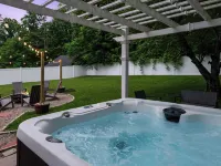 Entire Louisville Home w/Private Hot Tub - Quiet - Families - Extended Stays Hotels in Oldham County