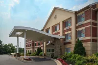 Fairfield Inn & Suites Detroit Farmington Hills Hotels in West Bloomfield Township