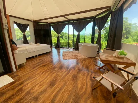 Tongta Homestay Отели рядом с достопримечательностью «Muak Lek waterfall»