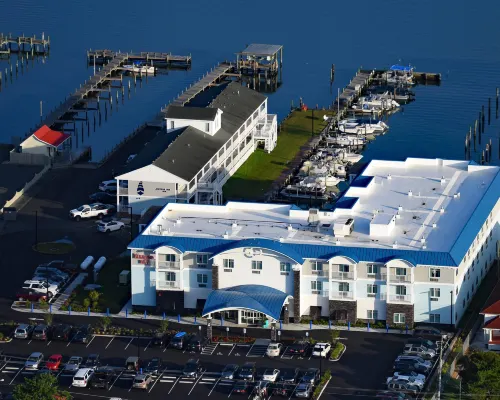 Marina Bay Hotel & Suites, Ascend Hotel Collection Hotels in Chincoteague