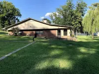 Outstanding 3BR Central Arkansas Lakeside Retreat near Little Rock and Conway