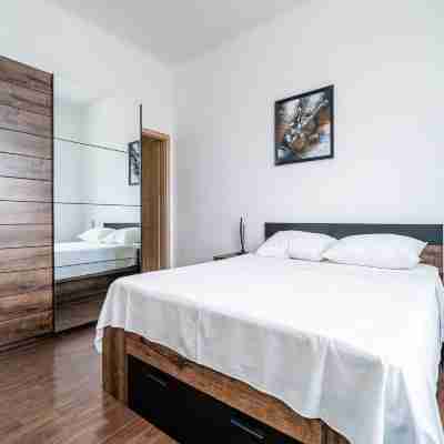 DUxperience Apartment Rooms