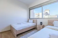 Elevate - Sleek 2-BR Apt by Santa Maria, Jal el Dib Hotels in Bsalim