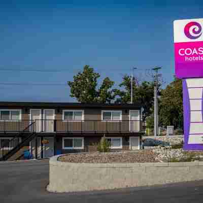 Coast Penticton Hotel Hotel Exterior