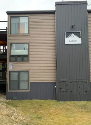Studio getaway steps away from Big Sky Resort
