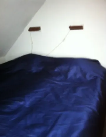 Large house in a surfer's paradise with a sauna and fireplace