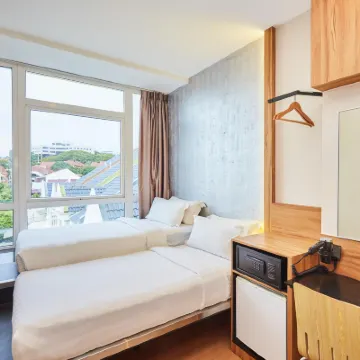 ibis budget Singapore West Coast Hotels near National University of Singapore