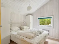 "Niglæs" - 700m from the Sea Hotels in Laeso