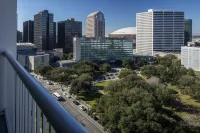 Holiday Inn NEW ORLEANS-DOWNTOWN SUPERDOME by IHG - Romantic