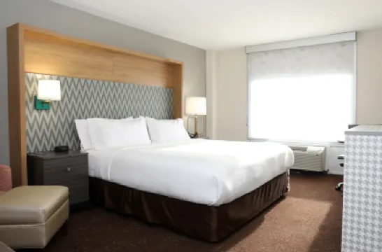 Holiday Inn CHICAGO O'HARE AREA by IHG Hotels near O'Hare International Airport