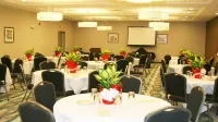 Holiday Inn GUIN by IHG - พร้อมอาหารเช้า