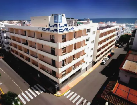 Invisa Hotel la Cala Hotels in der Nähe von Marina Santa Eulalia