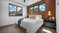 Montclair at Zion - balcony