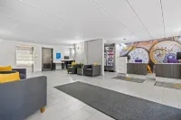 La Quinta Inn & Suites by Wyndham Sturbridge