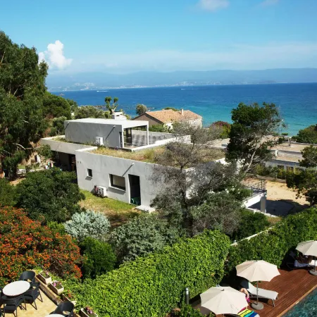 Hôtel la Pinède