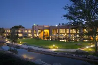 Windhoek Country Club Resort - balcony