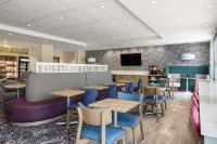 Home2 Suites by Hilton Dry Ridge - Aamiainen