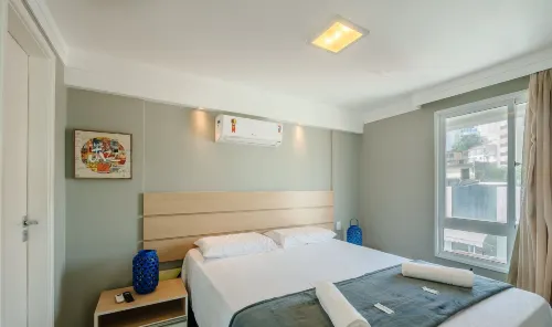 Apt w Jacuzzi and Sea View in Rio Vermelho Enc0307