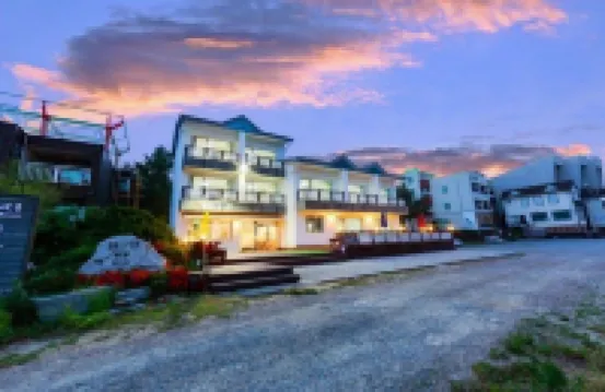 Yangyang Sunrise Sea Pension