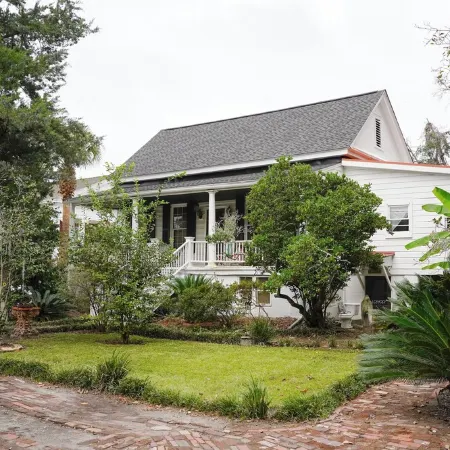 Beaufort Old Point Artist Suite