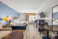 Quality Inn & Suites Tampa Near Fairgrounds and Casino - Morgenmad