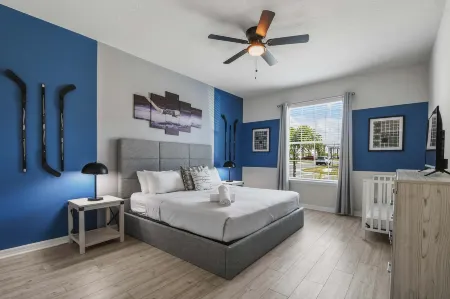 Ultimate Villa w Children Love Room, Pool/Spa Отели рядом с достопримечательностью «Хайлендс Резерв Голф Клаб»